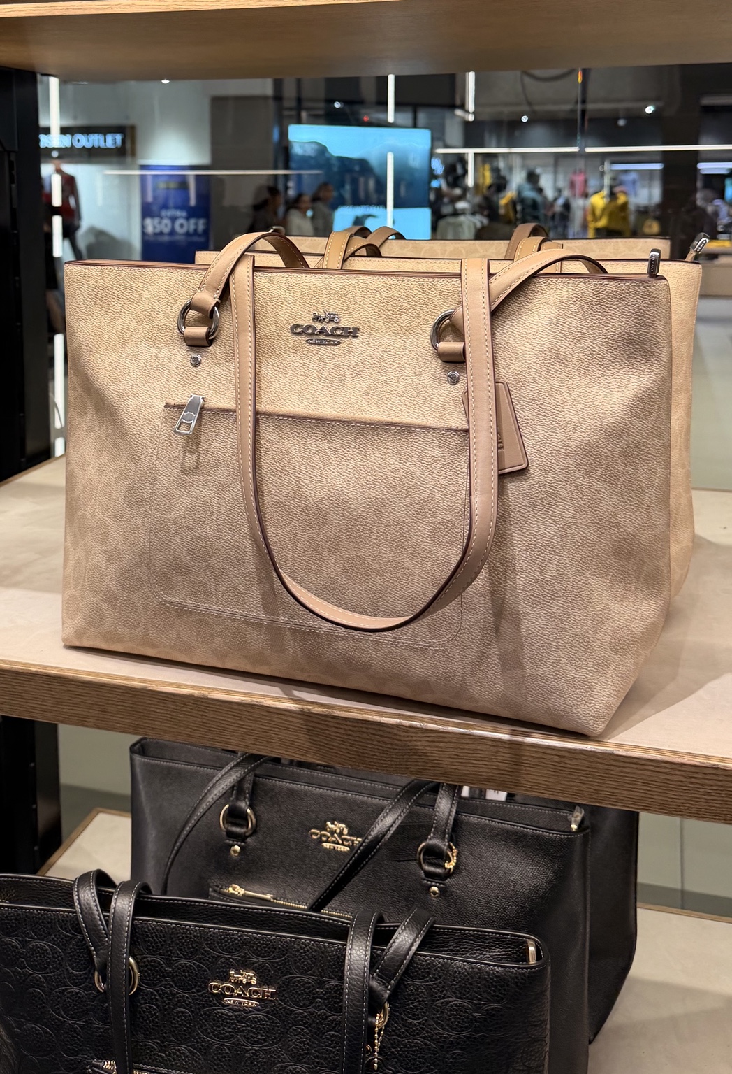 Gallery Tote Bag · Beige