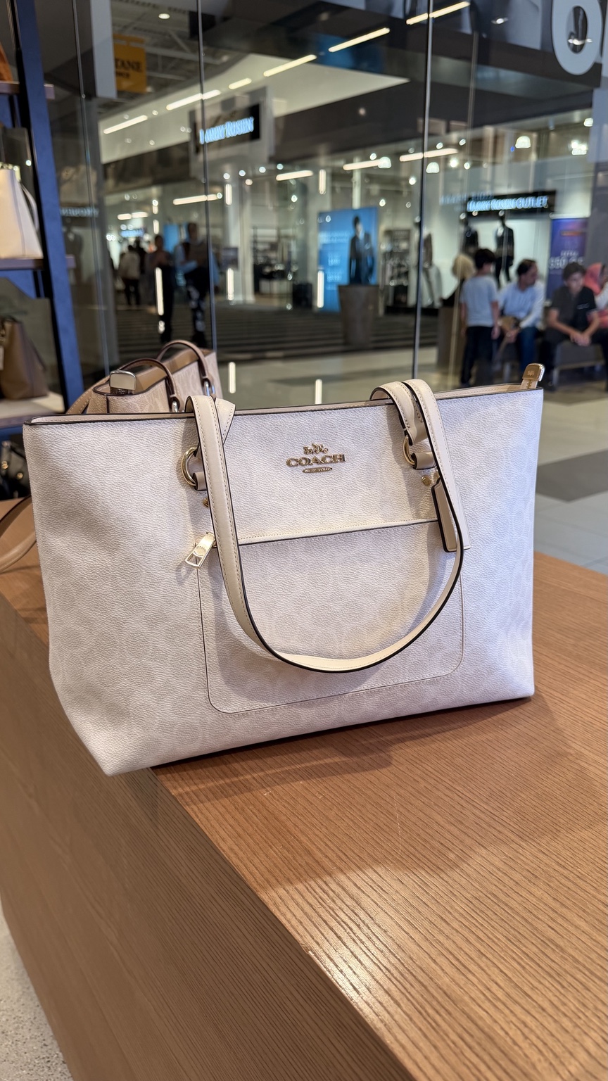 Gallery Tote Bag · Ivory