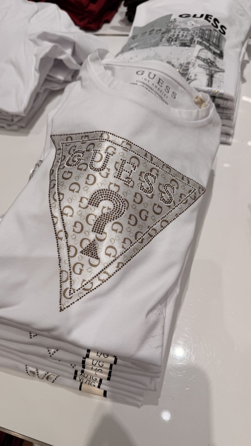 White rhinestone triangle GUESS tee
