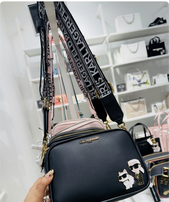 Maybelle Camera Crossbody · Black