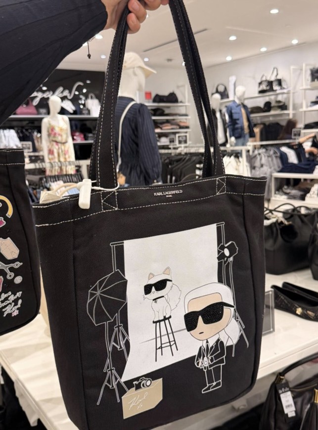 Cannes Karl & Choupette Photoshoot Canvas Tote · Black · snap closure · fits laptop