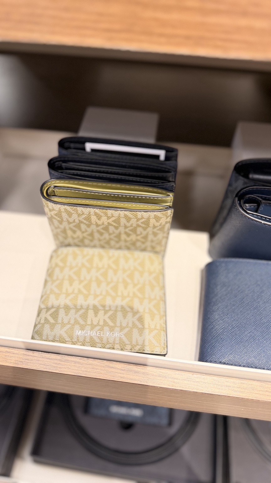Cream Signature Bifold Wallet