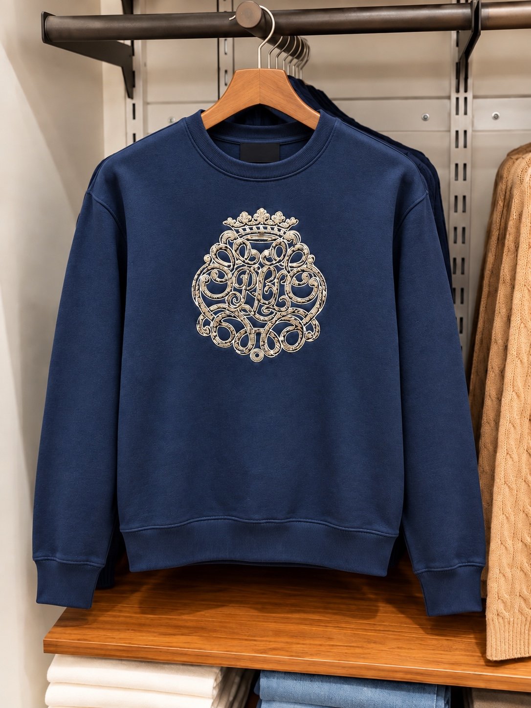 Blue crest sweatshirt