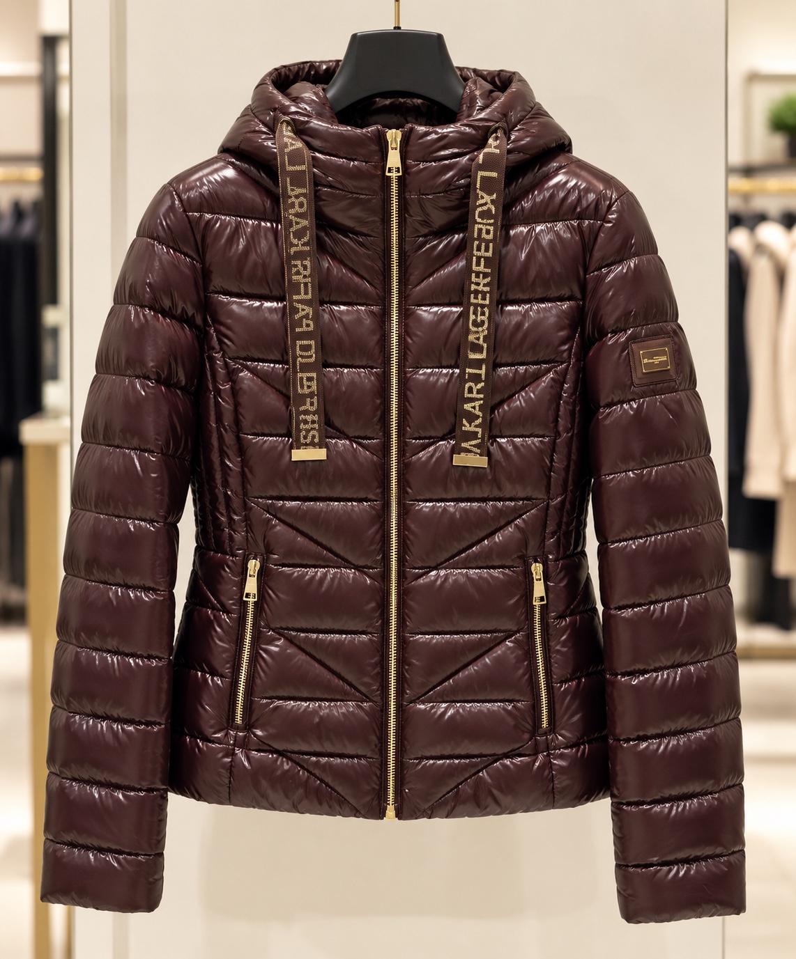 Hooded Short Puffer